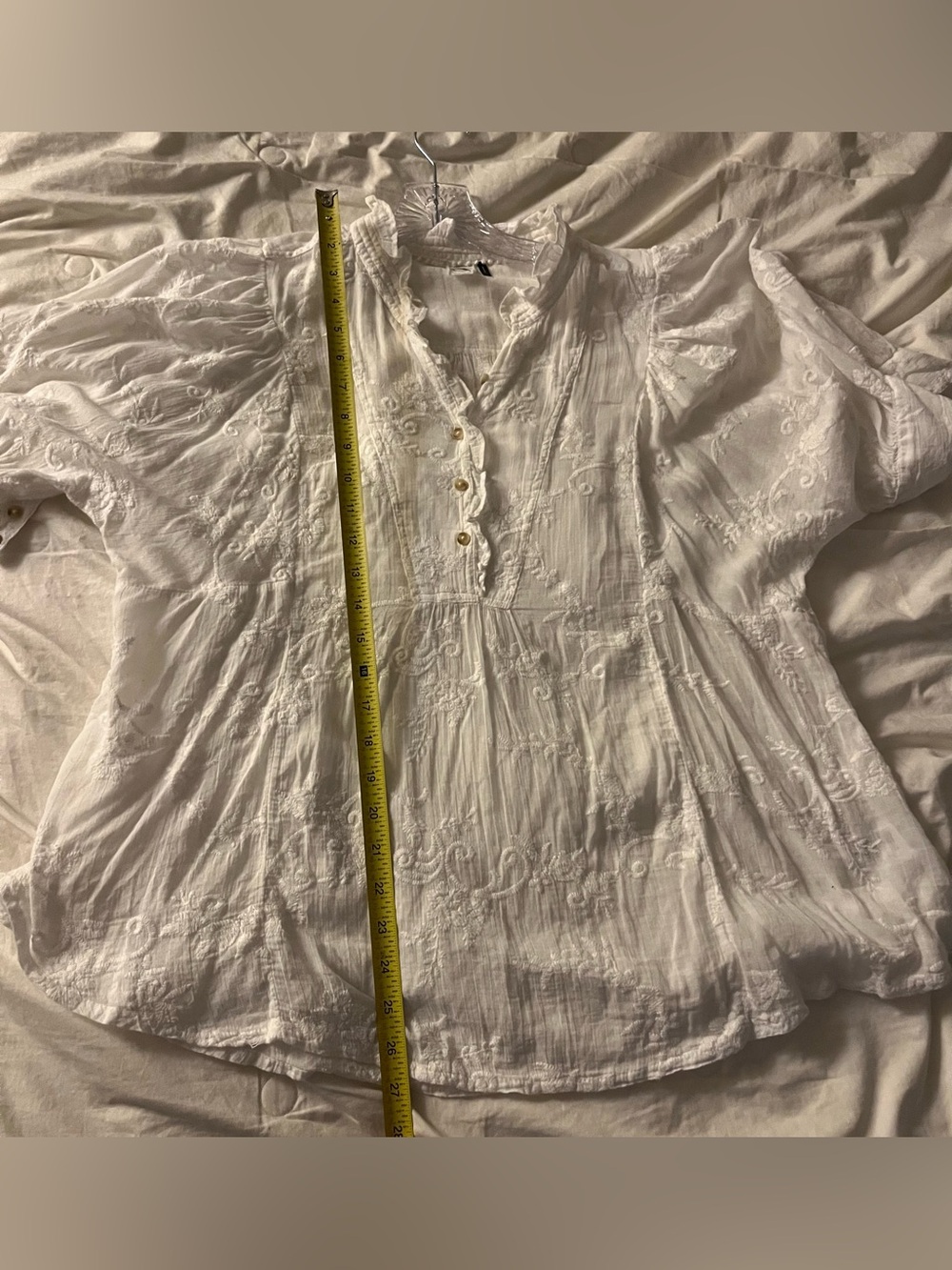 Anthropologie Akemi + Kin
Embroidered Top Blouse Size Large - Picture 11 of 12